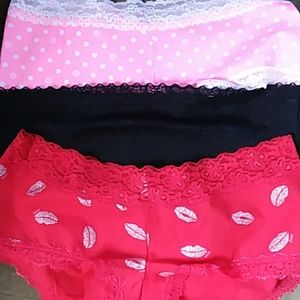 Sold Victoria Secret panties small nwt